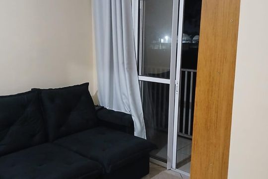 Sala de apartamento para alugar com 2 quartos, 57m² em Santa Luzia, São Gonçalo