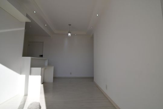 Sala de apartamento à venda com 2 quartos, 58m² em Jardim Chapadão, Campinas