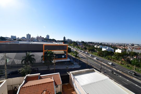 Sala - Vista de apartamento à venda com 2 quartos, 58m² em Jardim Chapadão, Campinas