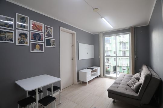 Apartamento para alugar com 3 quartos, 54m² em Estância Velha, Canoas