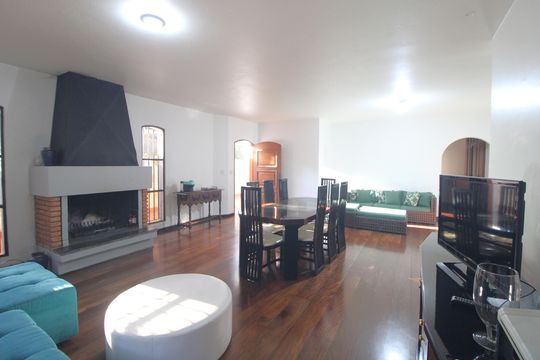 Sala de casa à venda com 3 quartos, 194m² em Interlagos, São Paulo