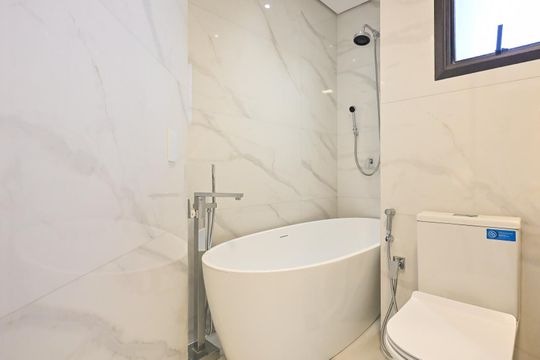 Banheiro de apartamento à venda com 2 quartos, 72m² em Jardim Ampliacao, São Paulo
