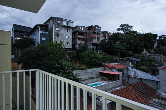 Sacada de apartamento para alugar com 1 quarto, 40m² em Jaraguá, São Paulo