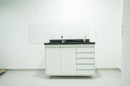 Cozinha e Área de Serviço de apartamento para alugar com 1 quarto, 40m² em Jaraguá, São Paulo