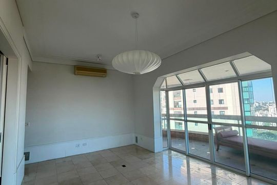 Área externa de apartamento para alugar com 3 quartos, 368m² em Vila Andrade, São Paulo