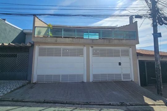 Fachada de casa à venda com 3 quartos, 187m² em Parque Boturussu, São Paulo