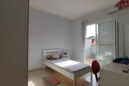 Quarto de casa à venda com 3 quartos, 290m² em Jardim Caçula, Jundiaí