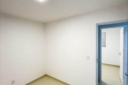 Quarto de apartamento à venda com 2 quartos, 45m² em Jardim Tamoio, Jundiaí
