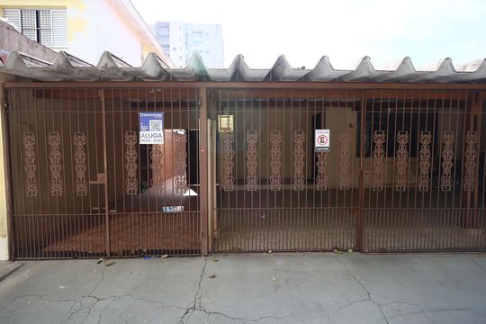 Fachada de casa para alugar com 1 quarto, 38m² em Jardim das Flores, Osasco