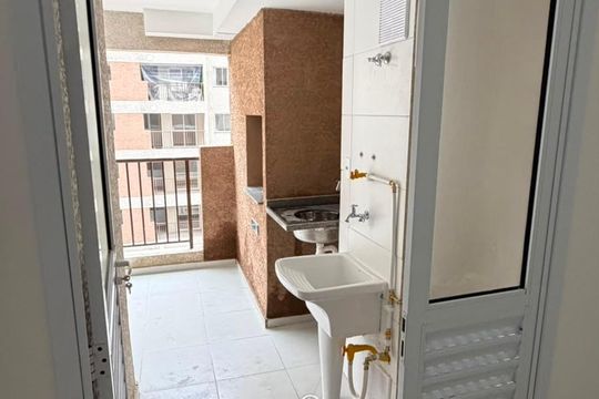 Varanda de apartamento à venda com 2 quartos, 54m² em Vila Bandeirantes, São Paulo