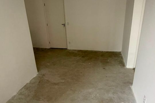 Sala de apartamento à venda com 2 quartos, 54m² em Vila Bandeirantes, São Paulo