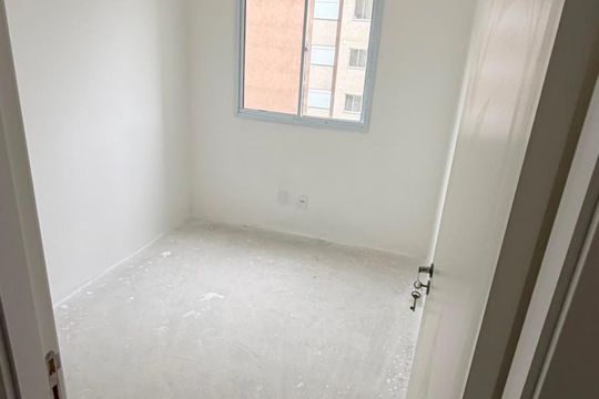 Quarto de apartamento à venda com 2 quartos, 54m² em Vila Bandeirantes, São Paulo