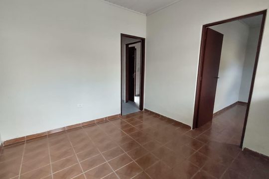 Casa à venda com 3 quartos, 200m² em Brasilândia, São Paulo