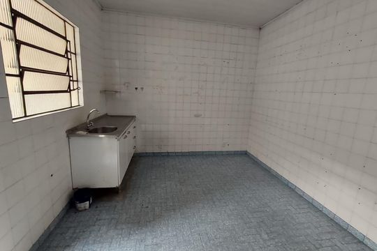 Cozinha de casa à venda com 3 quartos, 200m² em Brasilândia, São Paulo