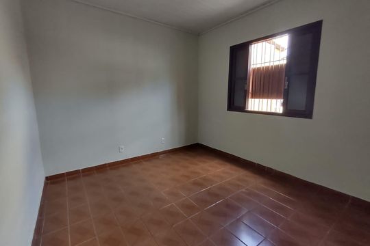 Quarto de casa à venda com 3 quartos, 200m² em Brasilândia, São Paulo
