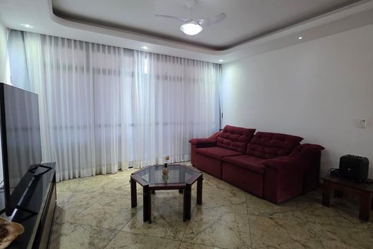 Apartamento para alugar com 4 quartos, 248m² em Vila Nova, Cabo Frio