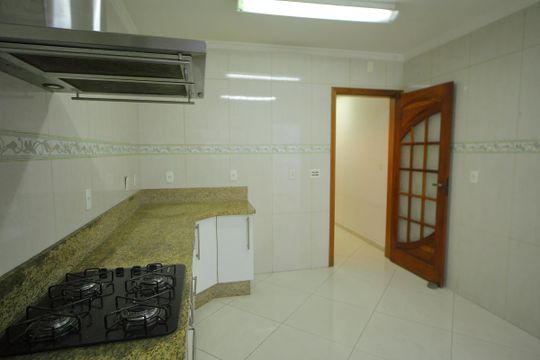 Cozinha  de casa à venda com 3 quartos, 225m² em Jardim Montreal, São Bernardo do Campo