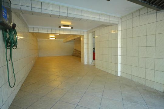 Garagem  de casa à venda com 3 quartos, 225m² em Jardim Montreal, São Bernardo do Campo
