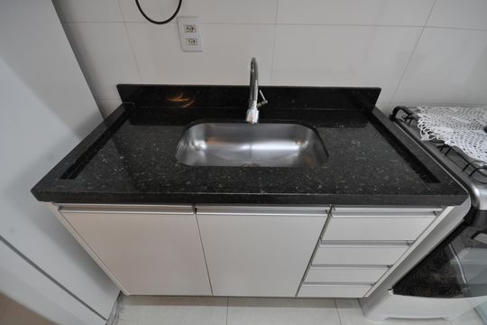 Cozinha de apartamento à venda com 2 quartos, 48m² em Vila Guilherme, São Paulo