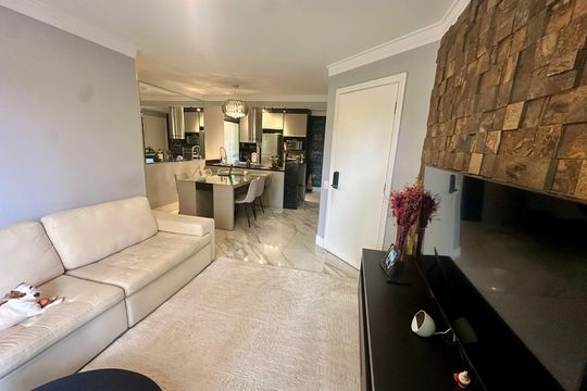 Sala de apartamento para alugar com 2 quartos, 78m² em Santo Amaro, São Paulo