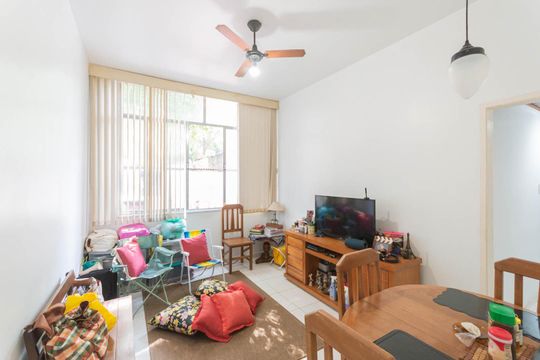 Sala de apartamento à venda com 2 quartos, 59m² em Tijuca, Rio de Janeiro
