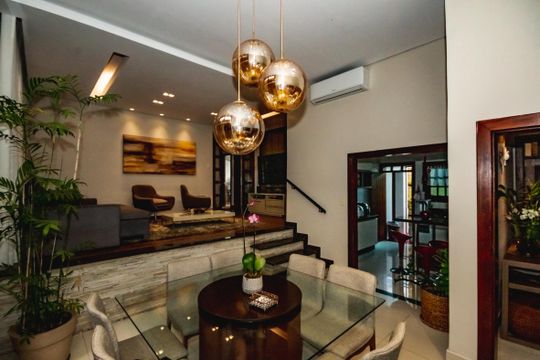 Casa para alugar com 4 quartos, 330m² em Castelo, Belo Horizonte