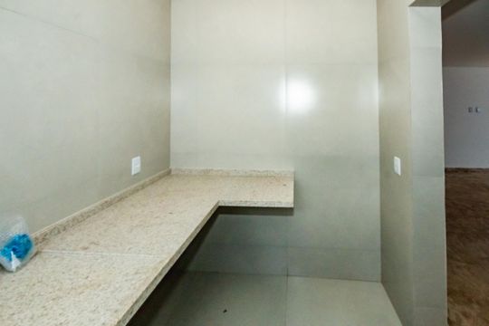 Casa à venda com 4 quartos, 260m² em Bandeirantes (pampulha), Belo Horizonte