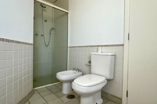Banheiro da Suíte de apartamento para alugar com 3 quartos, 145m² em Pinheiros, São Paulo