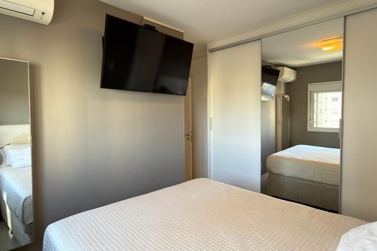 Quarto de apartamento à venda com 3 quartos, 100m² em Santo Amaro, São Paulo