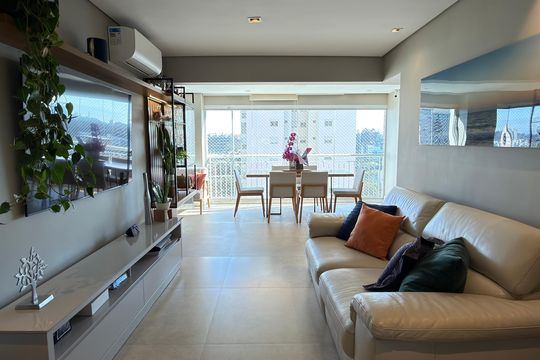Apartamento à venda com 3 quartos, 100m² em Santo Amaro, São Paulo