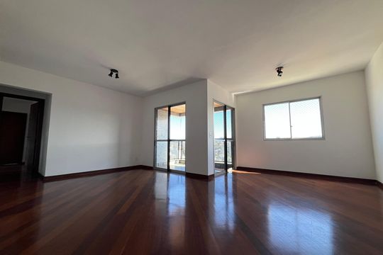 Sala de apartamento para alugar com 4 quartos, 210m² em Bom Pastor, Juiz de Fora
