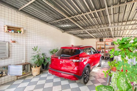 Garagem de casa à venda com 2 quartos, 315m² em Parque Boturussu, São Paulo