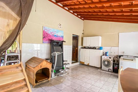Área de Serviço de casa à venda com 2 quartos, 315m² em Parque Boturussu, São Paulo
