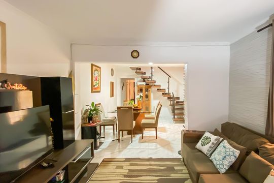 Sala de casa à venda com 2 quartos, 315m² em Parque Boturussu, São Paulo