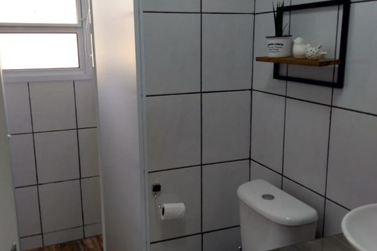 Banheiro de apartamento à venda com 2 quartos, 50m² em Parque Oratório, Santo André