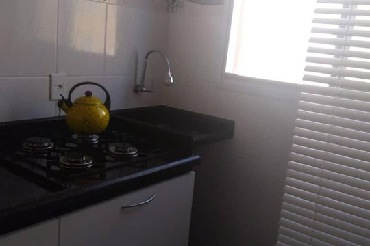 Cozinha de apartamento à venda com 2 quartos, 50m² em Parque Oratório, Santo André