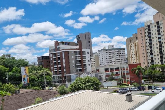 Vista de kitnet/studio para alugar com 1 quarto, 41m² em Alto da XV, Curitiba
