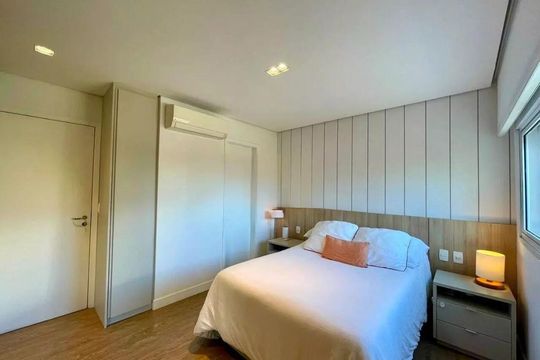 Quarto de apartamento para alugar com 3 quartos, 138m² em Santo Amaro, São Paulo