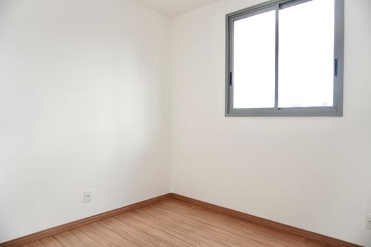 Quarto 1 de apartamento para alugar com 2 quartos, 54m² em Coração Eucarístico, Belo Horizonte