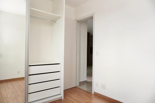 Quarto de apartamento para alugar com 2 quartos, 54m² em Coração Eucarístico, Belo Horizonte