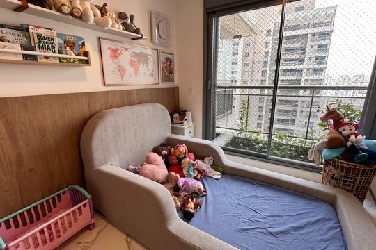 Suíte de apartamento para alugar com 3 quartos, 167m² em Jardim das Acacias, São Paulo