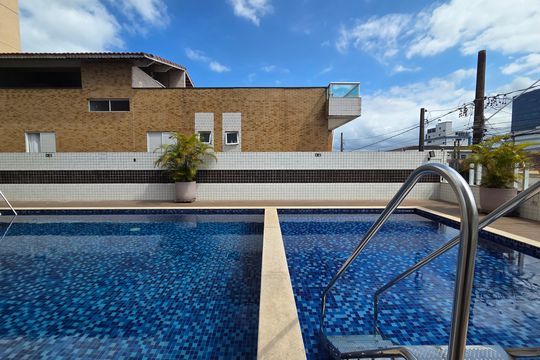 Área comum - Piscina de apartamento para alugar com 2 quartos, 65m² em Guilhermina, Praia Grande