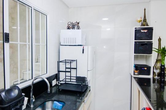 Cozinha de casa à venda com 2 quartos, 200m² em Jardim Palmira, Guarulhos