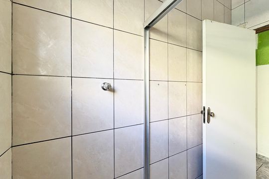 Banheiro de casa para alugar com 1 quarto, 95m² em Vila Nossa Senhora do Retiro, São Paulo