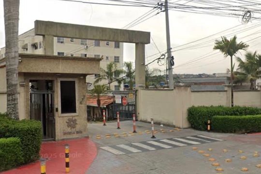 Fachada de apartamento para alugar com 2 quartos, 45m² em Anchieta, Nilópolis