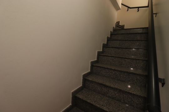 Escada da Entrada de casa à venda com 2 quartos, 60m² em Jardim Marek, Santo André
