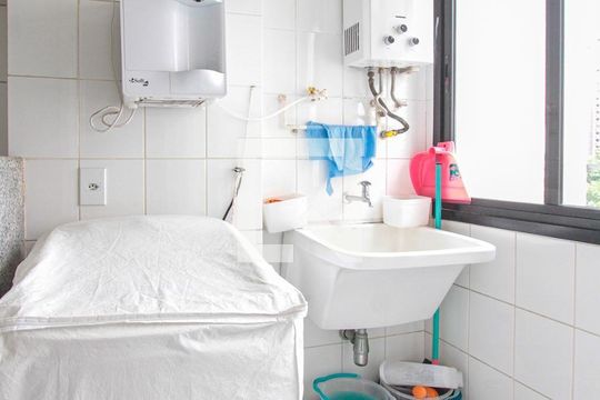 Área de serviço de apartamento à venda com 2 quartos, 85m² em Barra da Tijuca, Rio de Janeiro