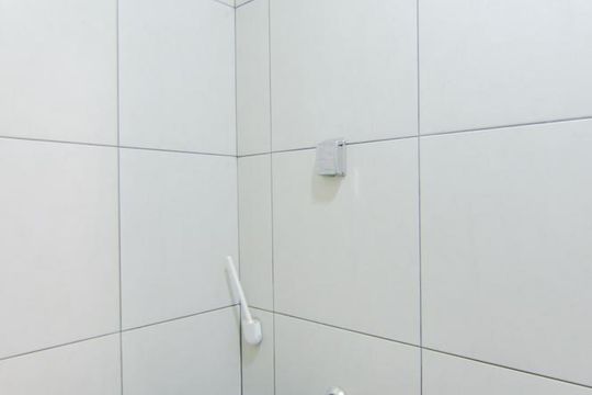 Banheiro Social de casa à venda com 2 quartos, 107m² em Jardim Cocaia, Guarulhos
