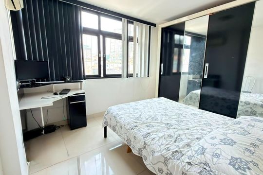 Quarto de apartamento à venda com 2 quartos, 110m² em Santa Rosa, Niterói