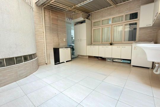 Área de serviço de apartamento à venda com 2 quartos, 110m² em Santa Rosa, Niterói